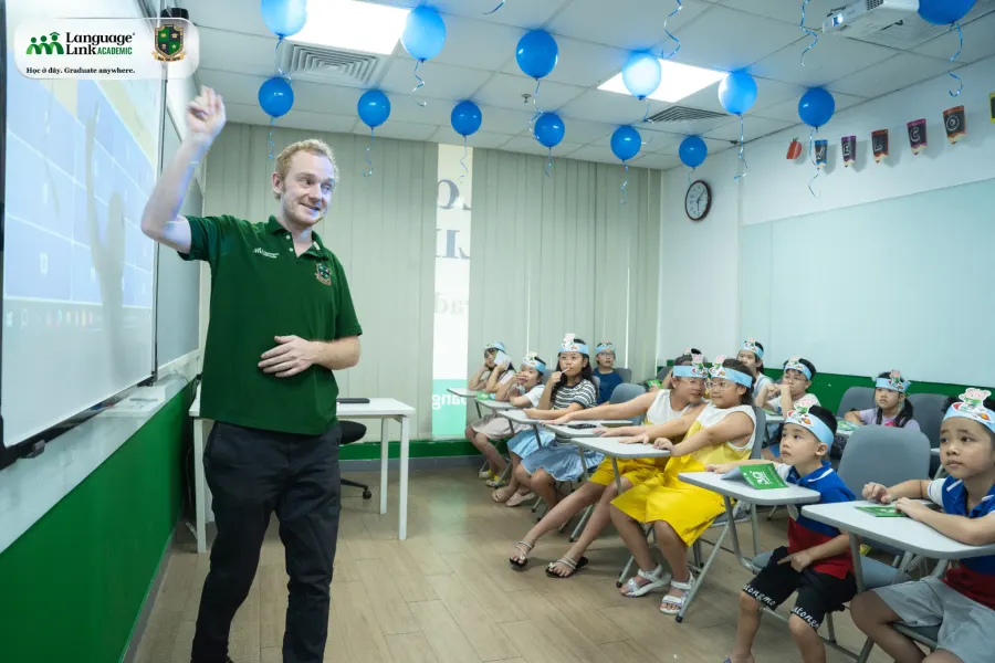 Trung Tâm Tiếng Anh Language Link Academic