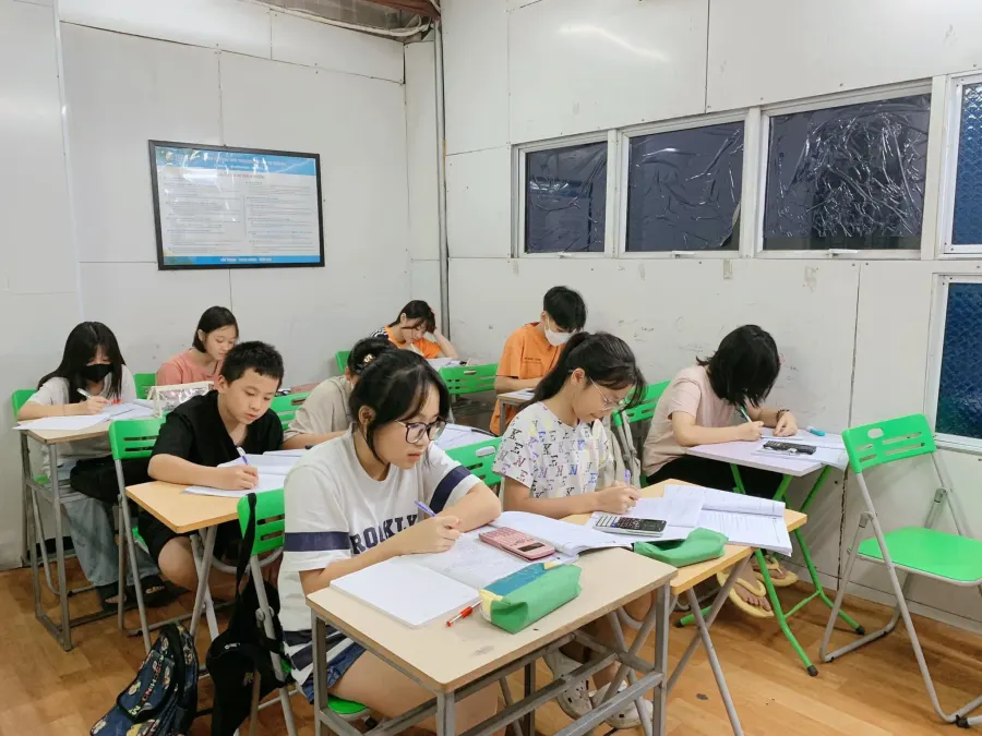 Trung tâm Dạy Toán TOAN.VN - Nội Bài