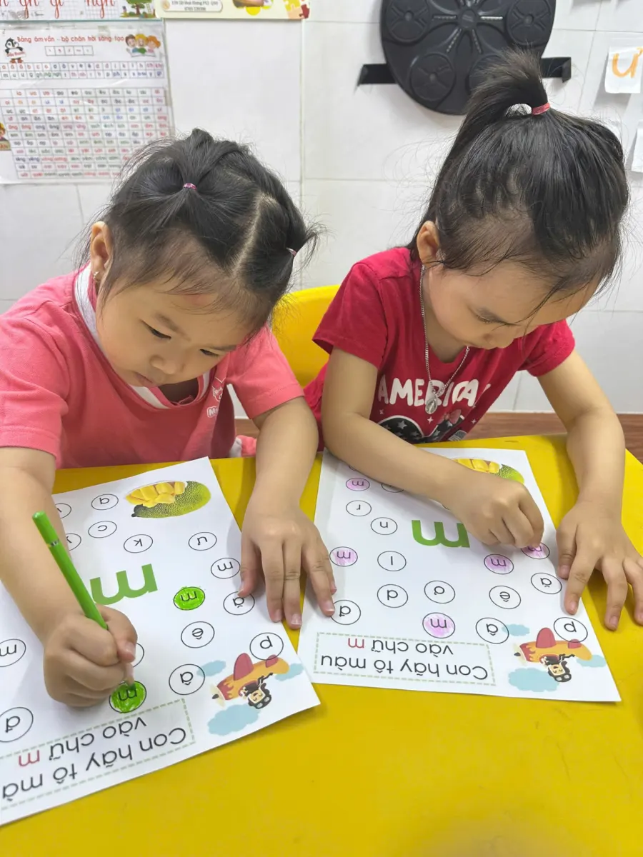 Lớp học Hành trang vào lớp 1 - Luyện chữ đẹp Hoa Mặt Trời