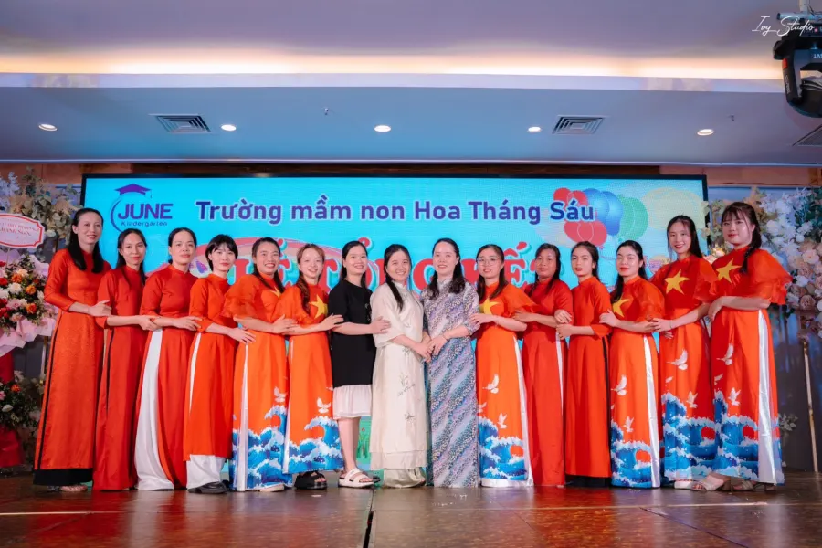 Mầm non Hoa Tháng Sáu (June Kindergarten)