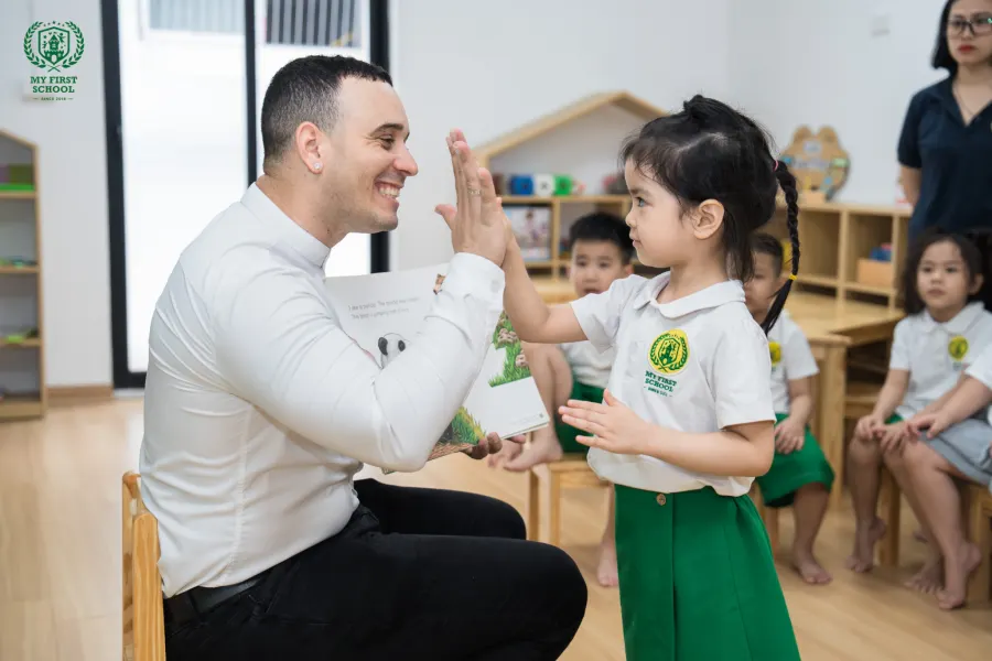 Trường Mầm Non My First School 2 - Biệt thự Sunshine, KĐT Nam Thăng Long