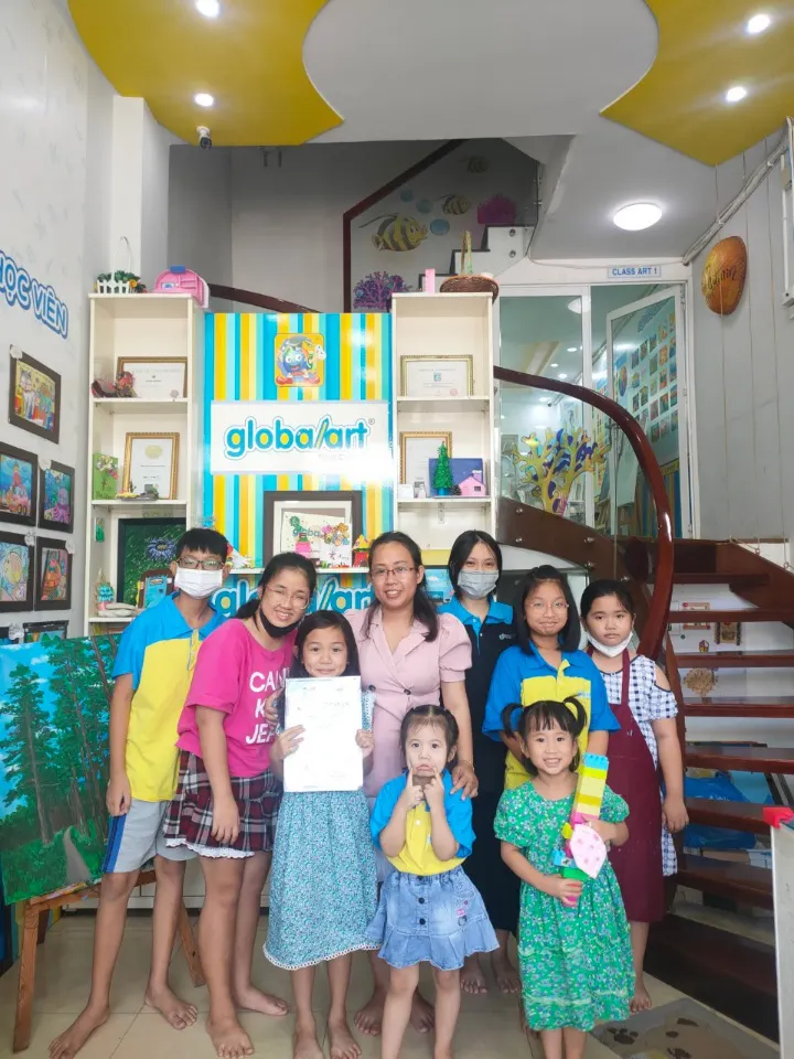 Trung Tâm Mỹ Thuật Global Art - Tên Lửa, Bình Tân