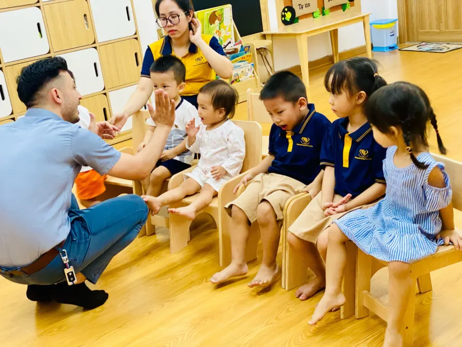 Trường Mầm non Vườn Kim Cương (Diamond Garden Preschool)