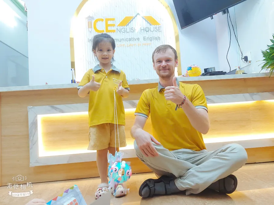 Trung Tâm Ngoại Ngữ ICE English House