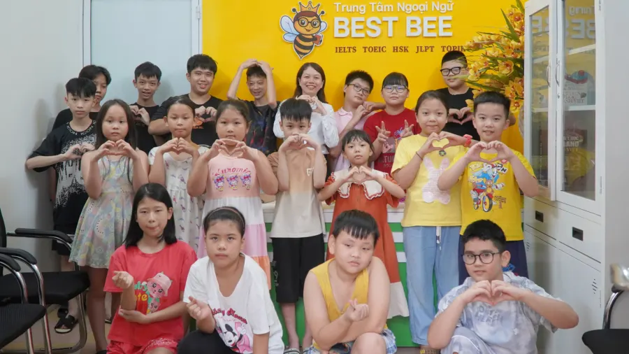 Trung Tâm Ngoại Ngữ Best Bee - Pháp Vân
