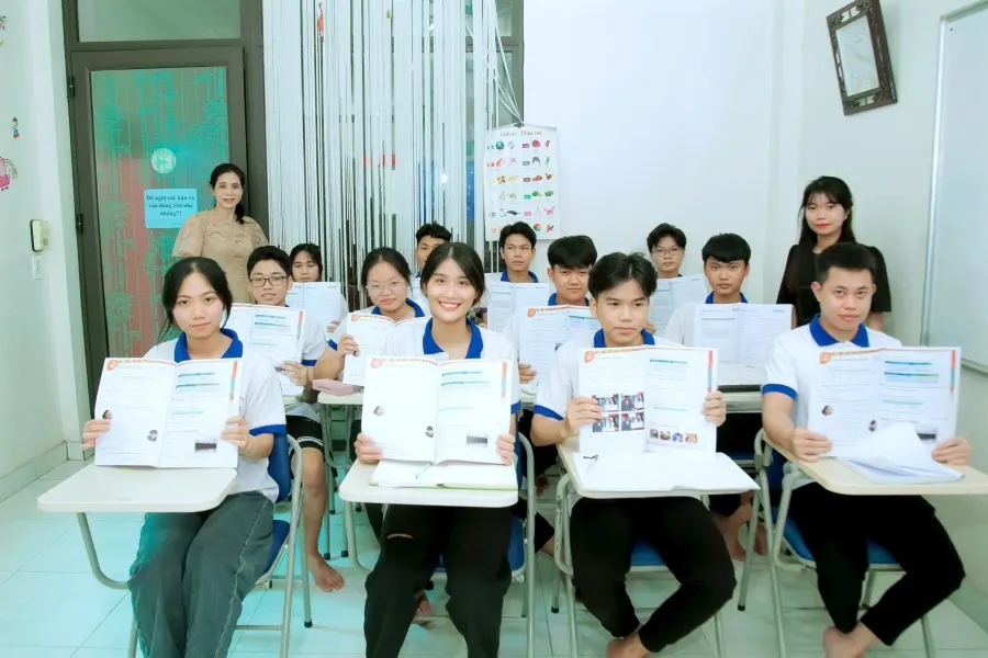 Trung Tâm Ngoại Ngữ Hoàng Phú