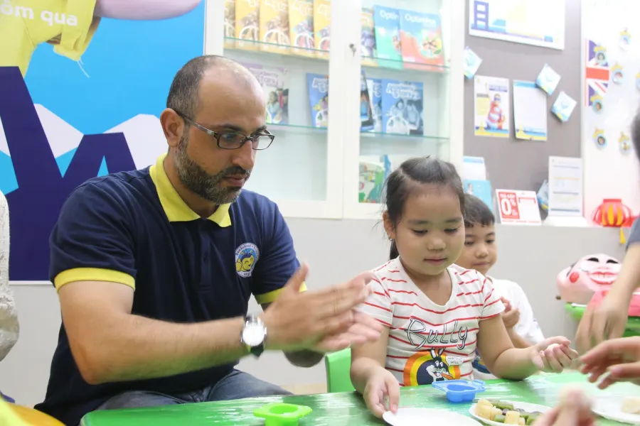 Trung Tâm Tiếng Anh Trẻ Em BeeSchool Việt Hưng