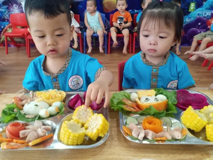Mầm non song ngữ Montessori Thông Minh Yên Bái