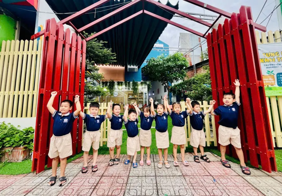 Mầm Non Sunshine House Montessori - Lê Văn Khương, Quận 12