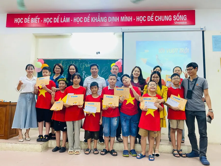 Học viện giao tiếp MasterKids - Văn Quán