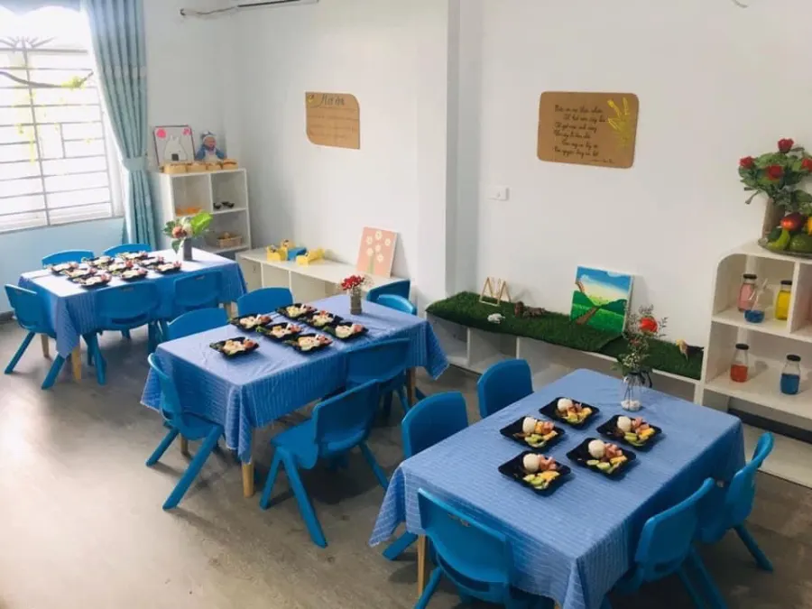Mầm non Làng Hạnh Phúc (Happy Village)