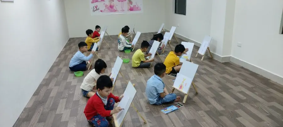 Trường mầm non Khủng Long Xanh (Green Dinosaru Kindergarten) - Nguyễn Sơn, Long Biên