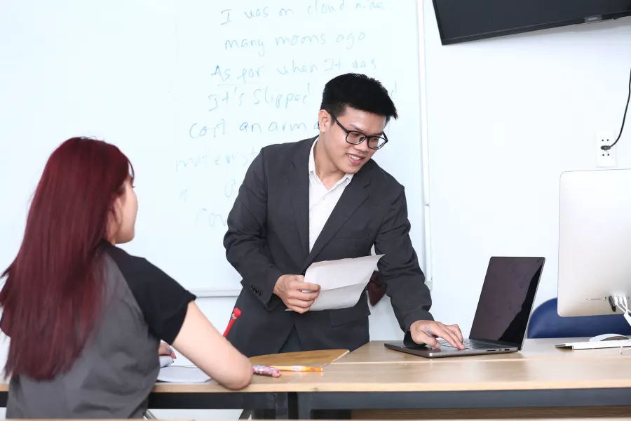 Trung Tâm Anh Ngữ Hà English