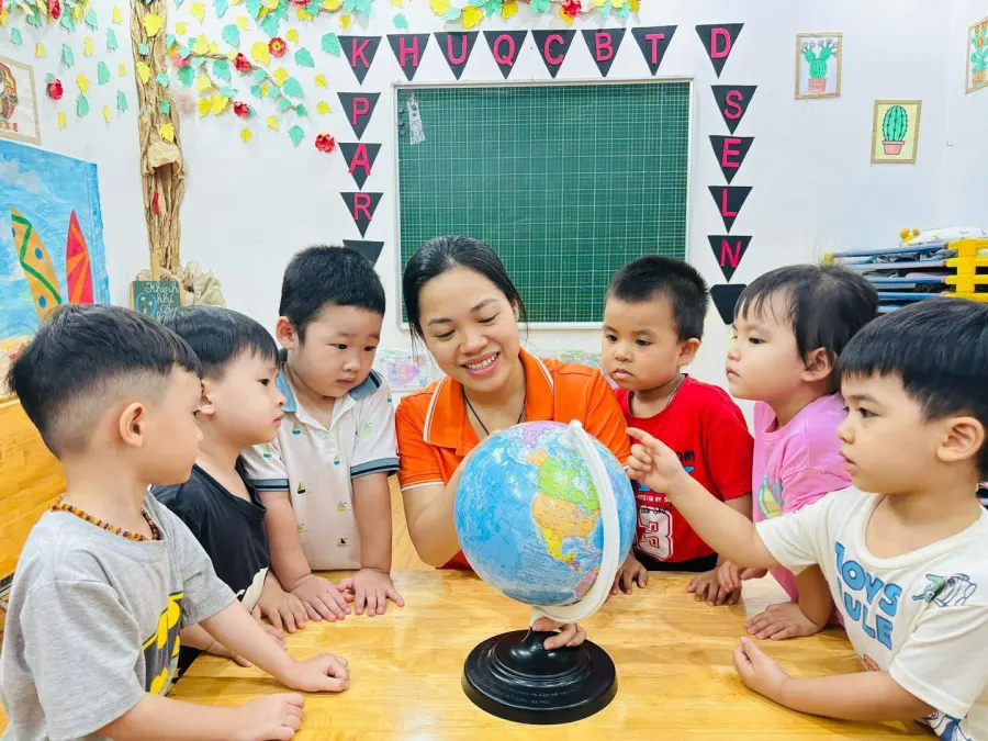 Trường Mầm Non Mặt Trời Bé Thơ (SunnyKids) - Phúc La, Hà Đông