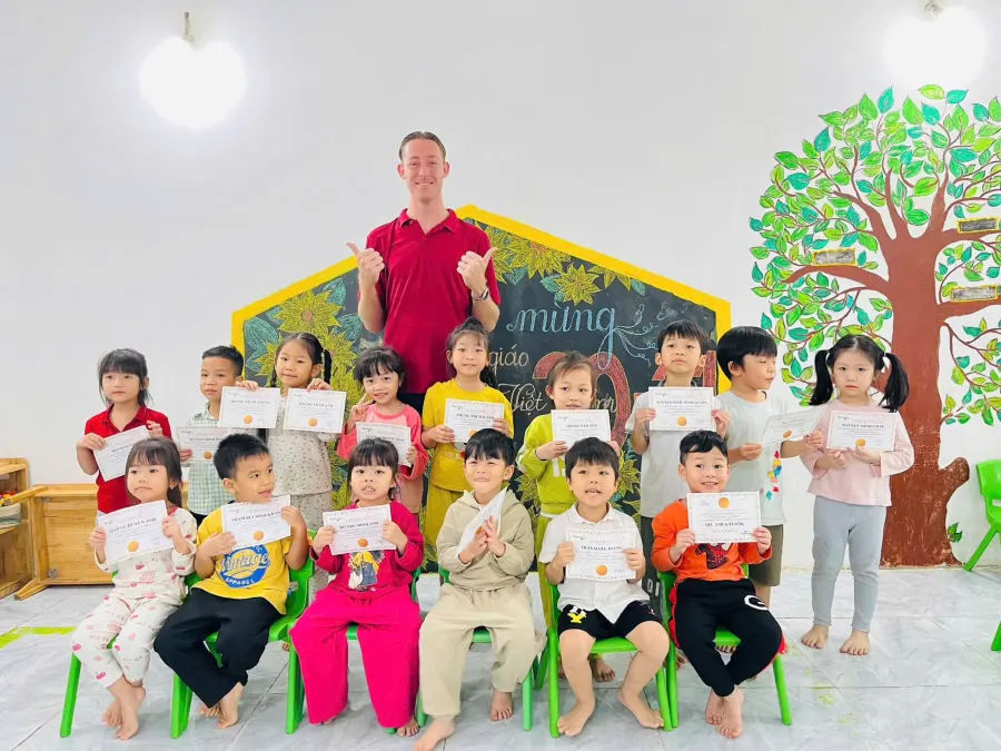 Trường Mầm non Happy House Montessori