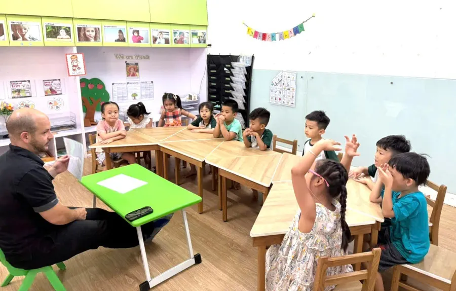 Lớp Mầm Non Độc Lập Học Viện Xanh- Evergreen Montessori Academy