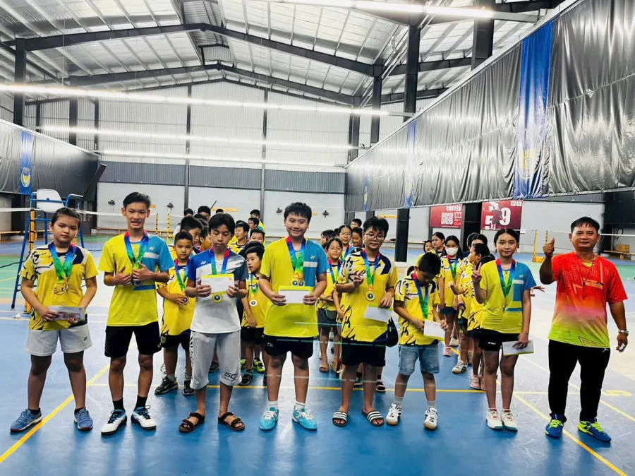 Trung Tâm Tiếng Anh LysHouse - Cô Ly Tiếng Anh Cambridge