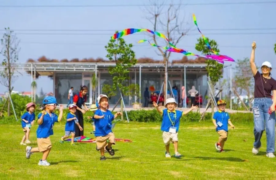 Mầm Non IQ Montessori PreSchool