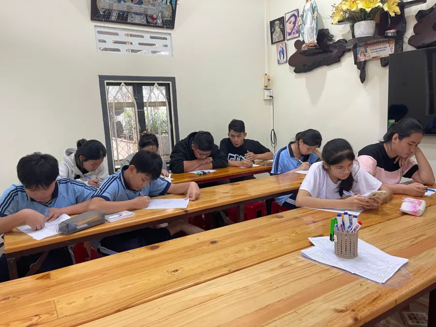 Trung Tâm Tiếng Anh Thầy Tuấn