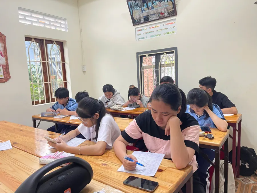 Trung Tâm Tiếng Anh Thầy Tuấn