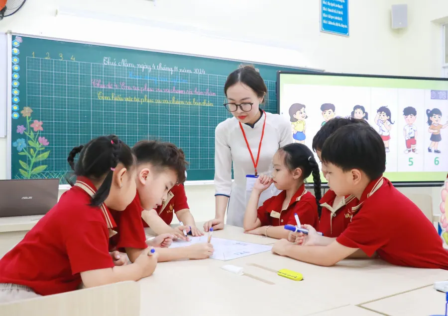 Trường Tiểu Học, THCS, THPT Việt Mỹ - VA Schools Tân Bình