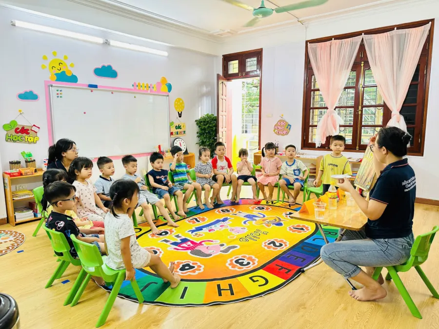 Trường Mầm Non Bé Thông Minh ( Clever Kids )