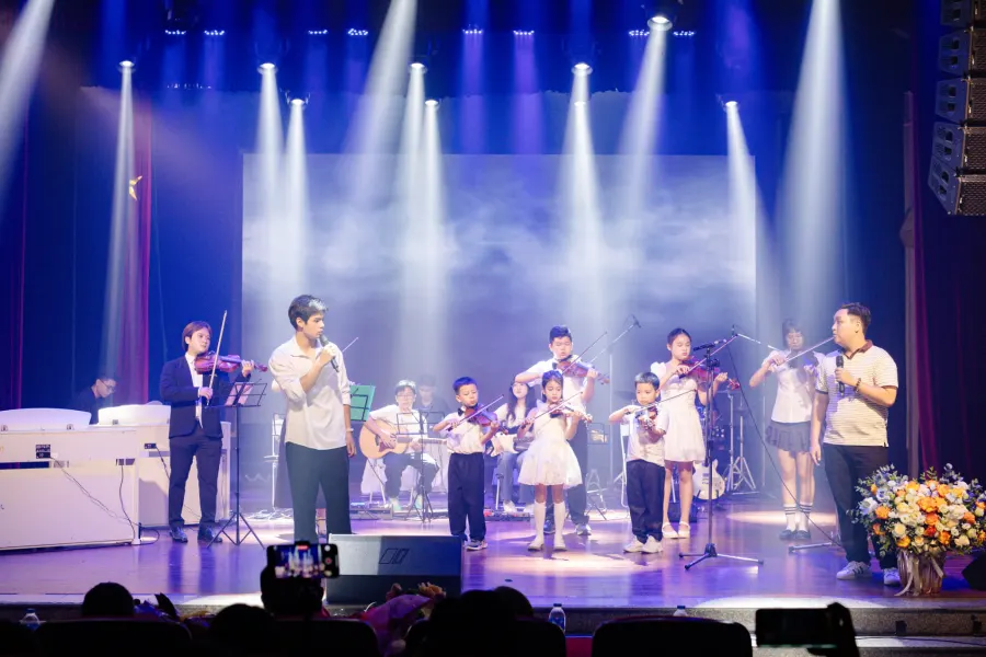 Trung tâm nghệ thuật Leo