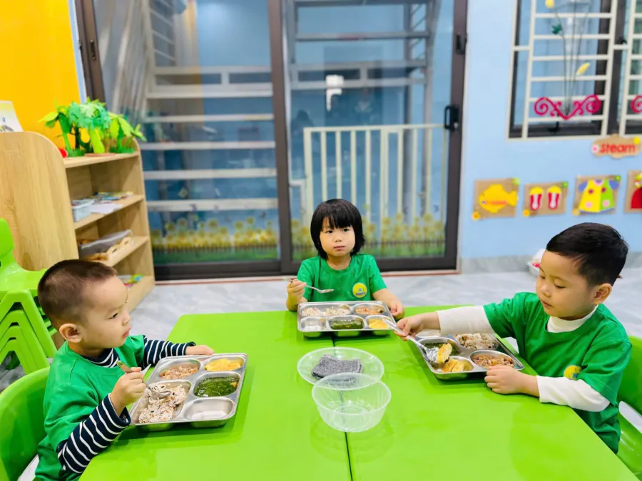 Lớp Mầm Non Độc Lập Tư Thục Ước Mơ Xanh
