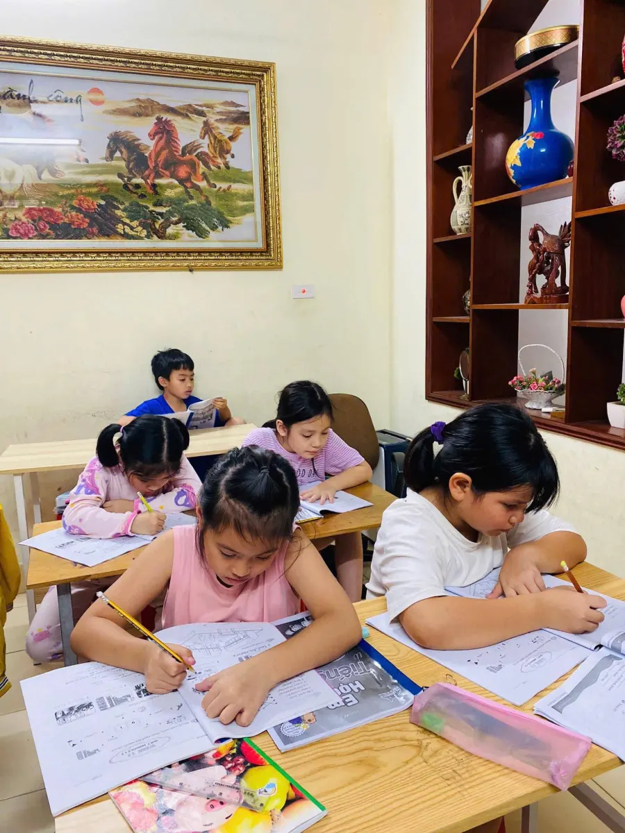 Trung Tâm Anh Ngữ Tân Bình - Lê Thanh Nghị