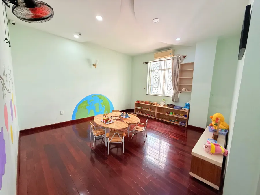 Mầm Non Mặt Trời Nhỏ 6A (Little Sun Kindergarten) - Him Lam