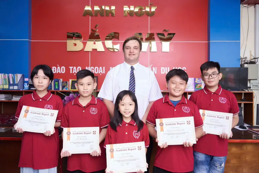 Trung tâm Ngoại ngữ quốc tế Bắc Mỹ SNA