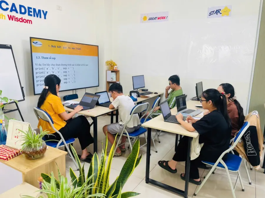 Trung Tâm Lập Trình Tin Học & AI Thực Dụng Nhí - Alpha Kid Codes