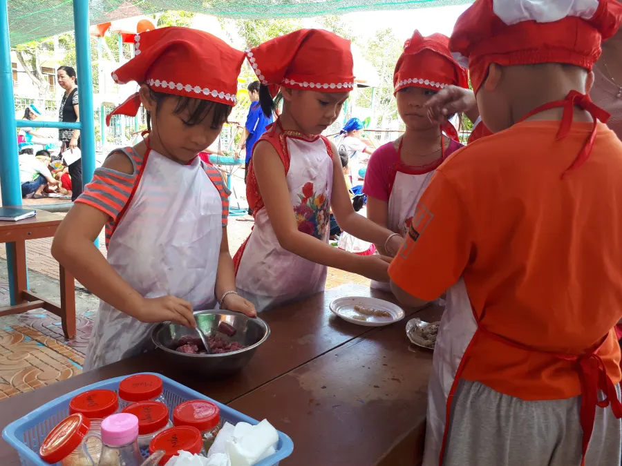 Trường mầm non Hoa Sen