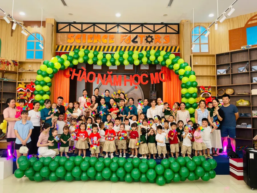 Trường Mầm Non Thế Giới Trẻ Thơ - Safari Montessori Academy