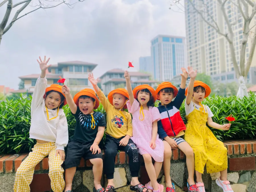 Mầm Non Little Friends