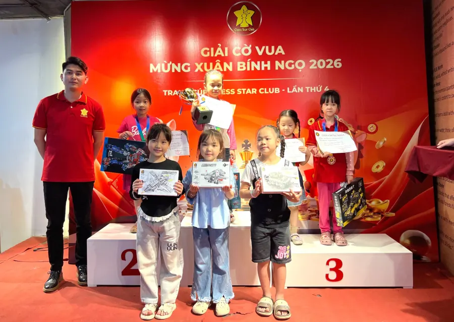 Chess Star Club (Câu Lạc Bộ Ngôi Sao Cờ Vua)