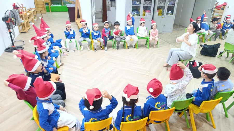 Mầm non Ánh Sáng - Sunshine Kindergarten - KĐT Vinhome Green Bay