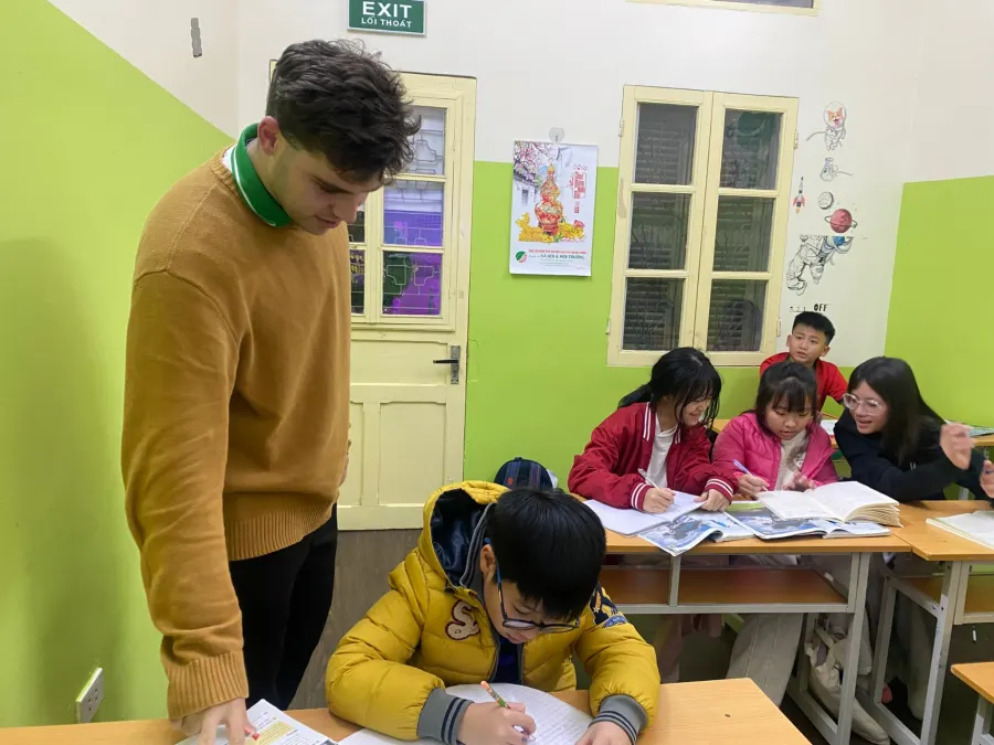 Trung Tâm Ngoại Ngữ Hanoi Happy English