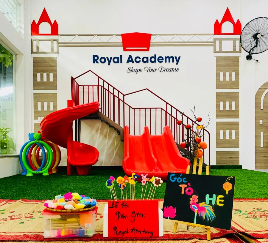 Mầm Non Học Viện Hoàng Gia - Royal Academy - Phường Hoà Khánh
