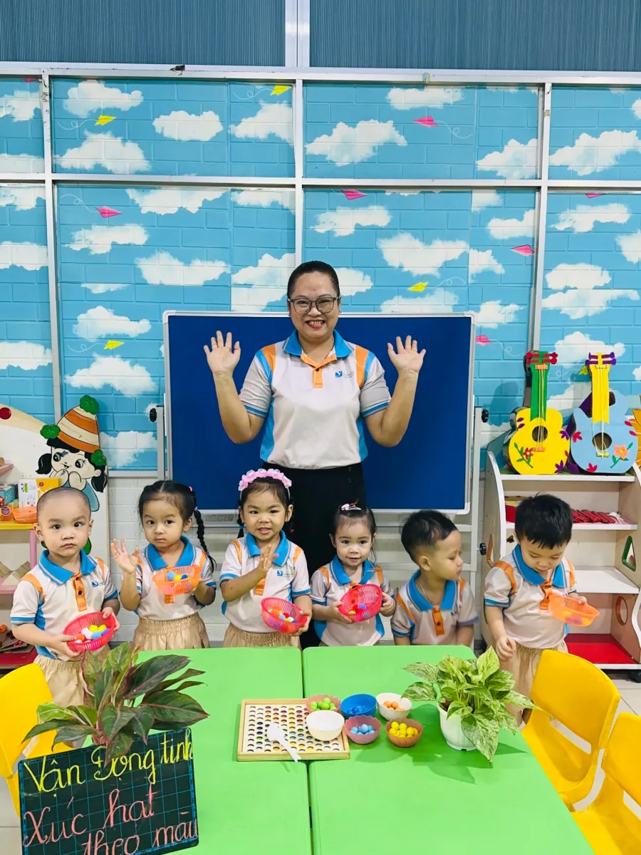 Trường Mầm non Ý Tưởng Việt - CN Hóc Môn