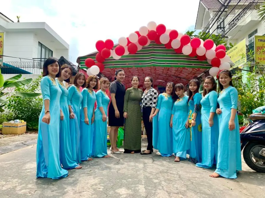 Trường mầm non Hướng Dương Vàng