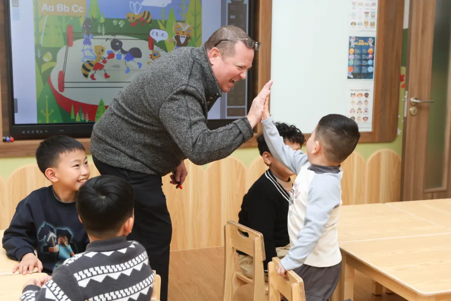Trung Tâm Tiếng Anh Ant English