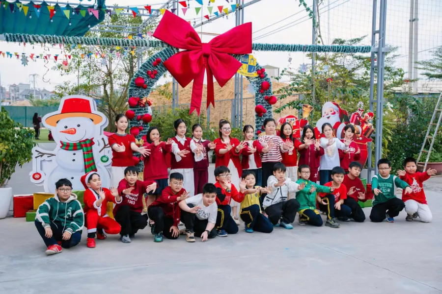 Trường Tiểu học, Trung học cơ sở Kinh Đô
