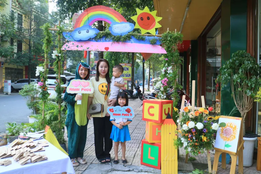 Trường Mầm non Hoa Hướng Dương Montessori