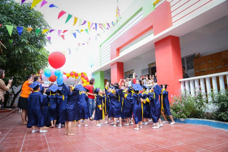 Trường mầm non Đô Rê Mon ( Doremon )