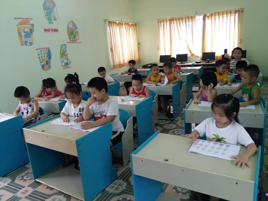 Trường mầm non Hoa Sen