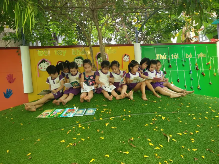 Trường mầm non Hoa Hồng
