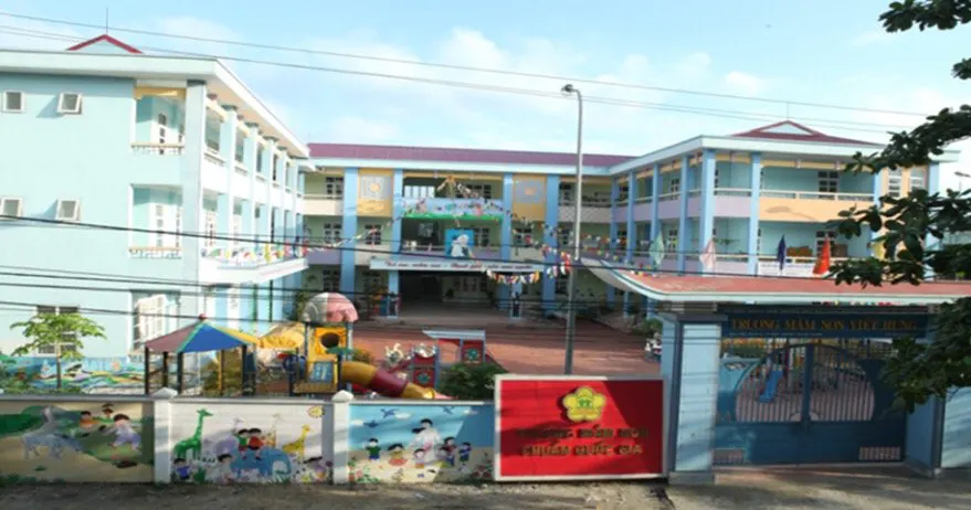 Mầm non Việt Hưng