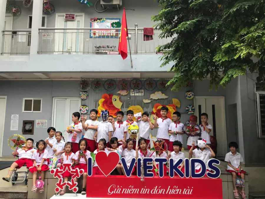 Trường tiểu học Vietkids