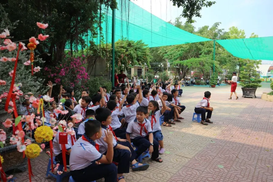 Trường tiểu học Tân Phong B